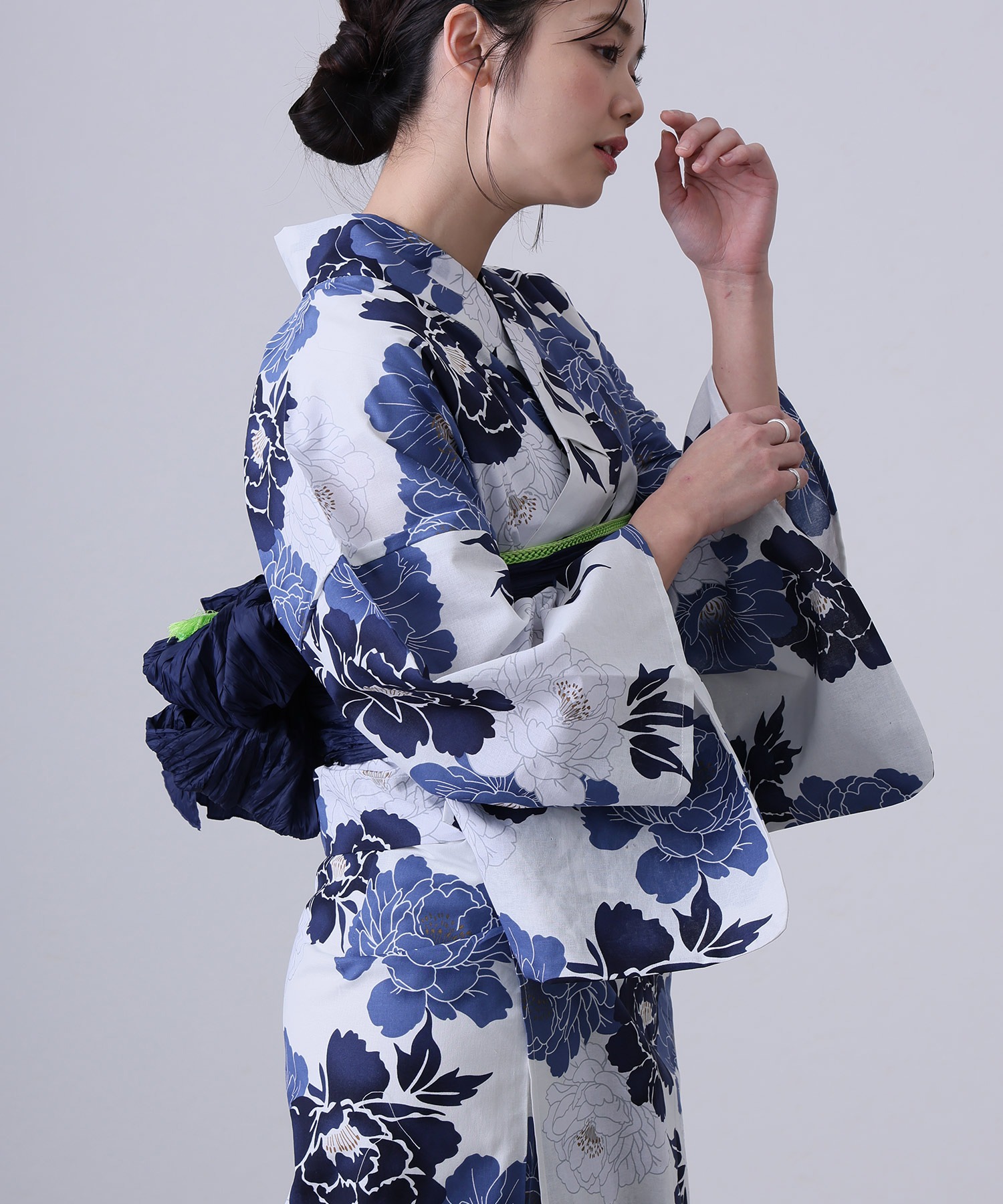 Ethnic Clothing & Online Fashion Store Khaadi Pk - Gaun Yukata Kimono Tradisional Bahan Katun