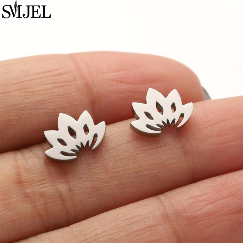 Ethnic Fashion Show - Anting-anting bunga teratai mode antik anting-anting